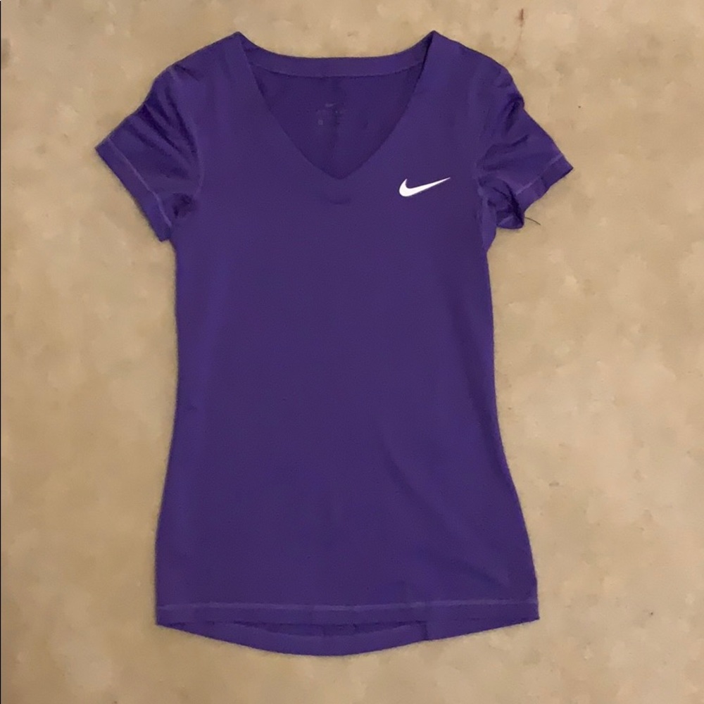 Nike dry fit t-shirt